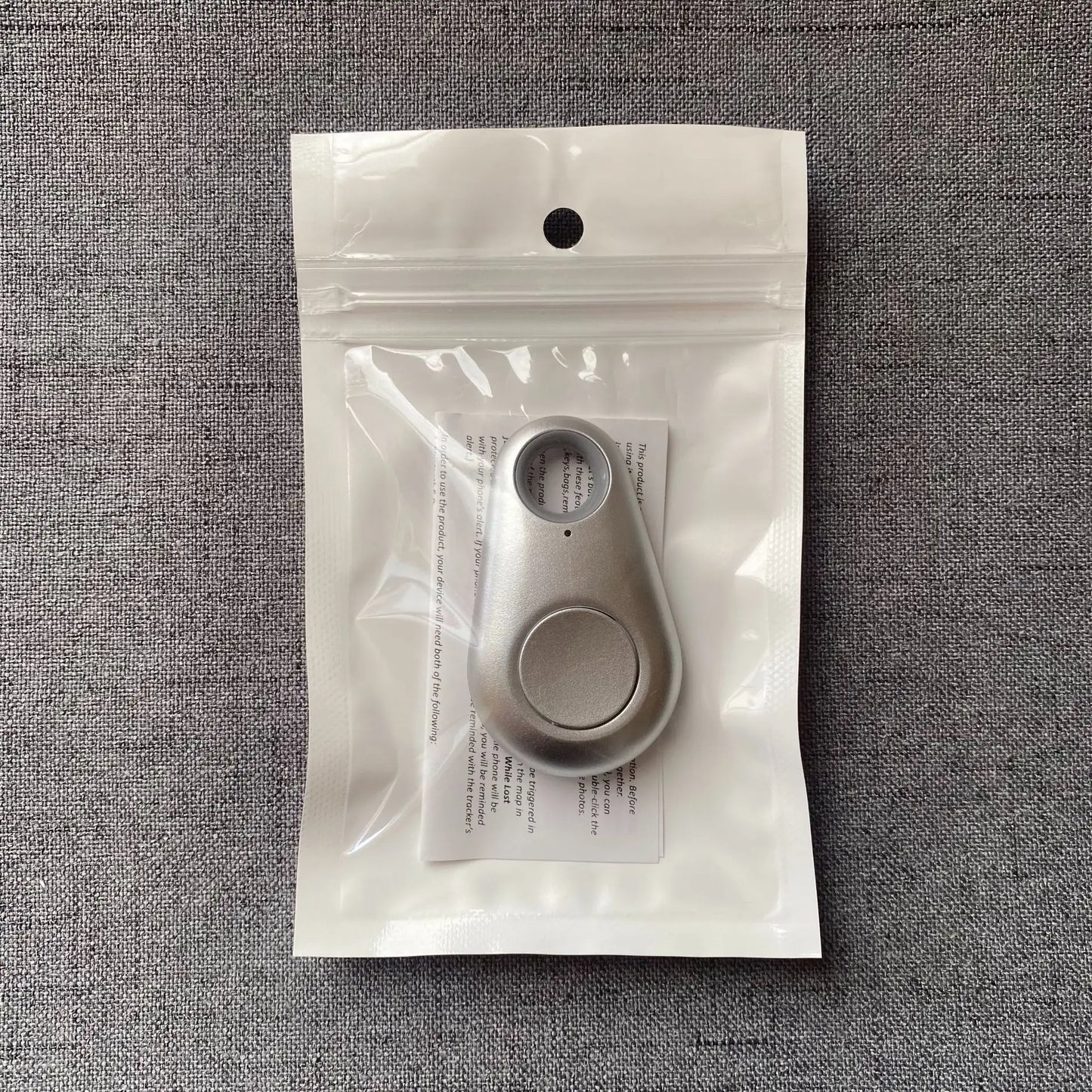 Mini Bluetooth 5.0 Smart Tracker – Anti-Lost Device for Pets, Kids & Valuables
